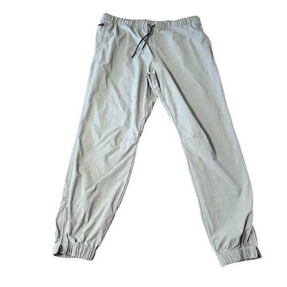 H&M Regular Fit Coupe Standard Sweatpants Mens Size XL Gray Joggers Gym Fitness - Picture 1 of 13
